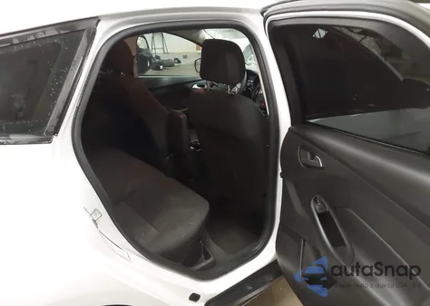 2018 Ford Focus Se from USA, damaged, VIN 1FADP3K26JL242035